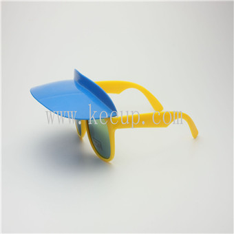 Whosale Branding kids sunglasses with hat brim