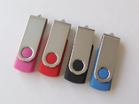 Twist usb flash drives