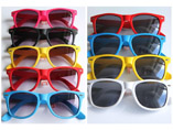 Custom Cheap Colored Plastic Sunglasses