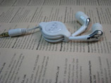 White Retractable Earphone For MP3 and phones