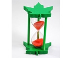 Maple Leaf Style Hourglass