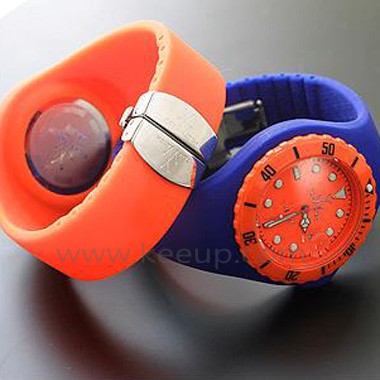 Fashionable Silicone Watch