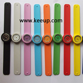 Colorful silicone wristband watch for children